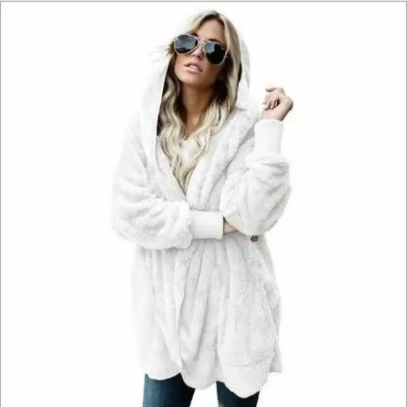 Casaco Feminino de Pelinhos Bijou