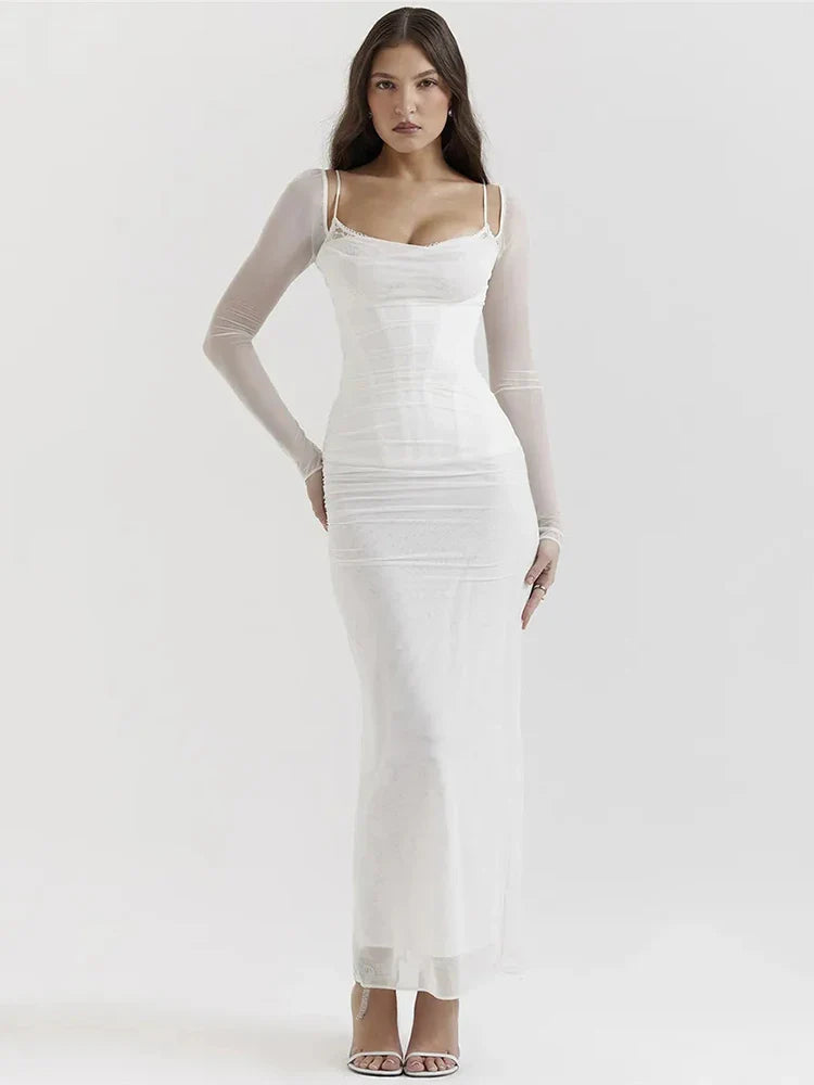 Vestido Longo com Espartilho em Camada Dupla de Tule Modern Luxury - Manga Longa - GOLDEN ERA