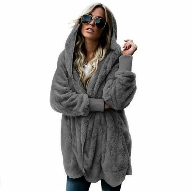 Casaco Feminino de Pelinhos Bijou
