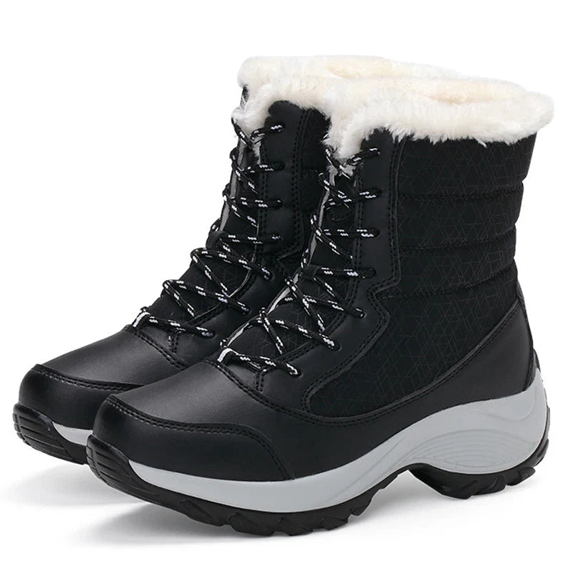 Bota Alto Conforto Peluciada com Cadarço
