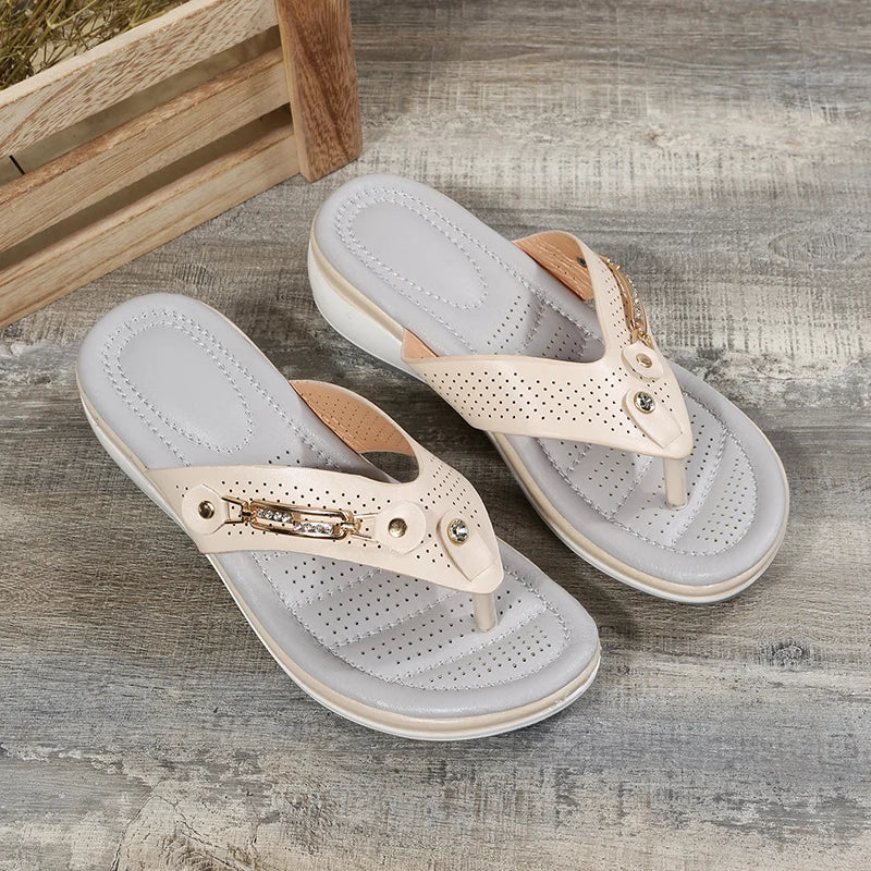 Chinelo Feminino Anatômico para Esporão